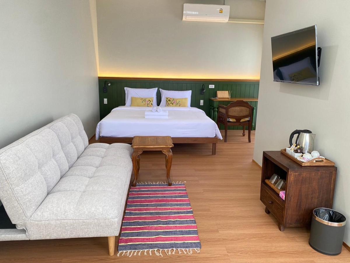 Alleyhill Phuket - Private & Cozy Boutique Eksteriør billede