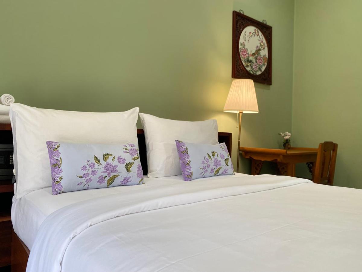 Alleyhill Phuket - Private & Cozy Boutique Eksteriør billede